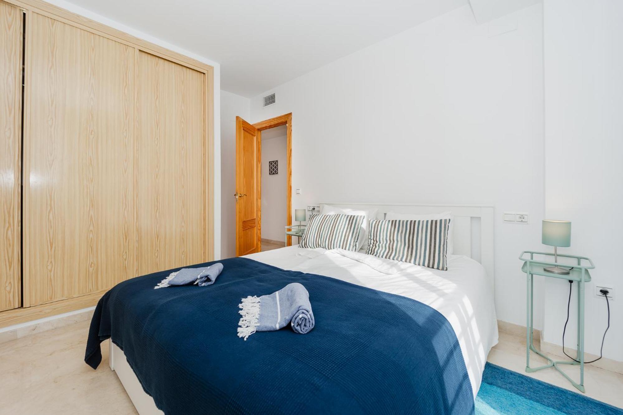 לה הרדורה Blue Nautico - Penthouse With Stunning Views Of La Herradura מראה חיצוני תמונה